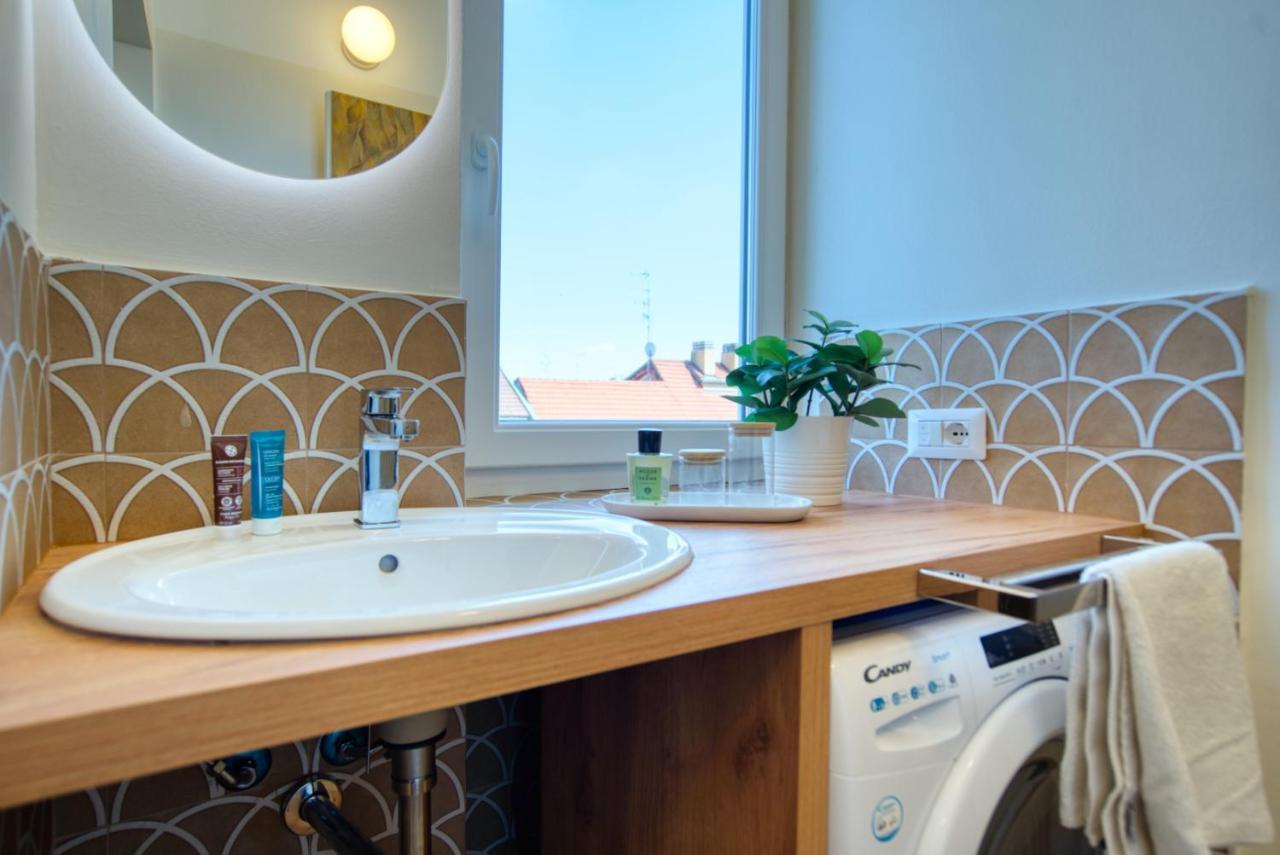 Caseospitali - Casa Mary Lou, Romantico Monolocale Ristrutturato Panoramico Milano Esterno foto